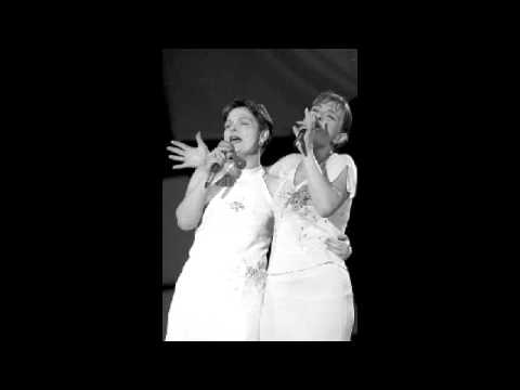 Marijana i Rosana-Nekoj treba da te ima(Valandovo 1989)