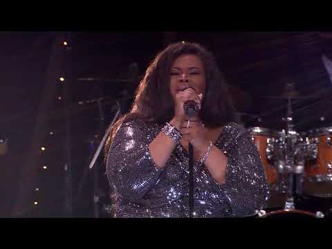 2019 Gospel Radio Awards Christina Bell honors Tasha Cobbs “Fill Me Up”