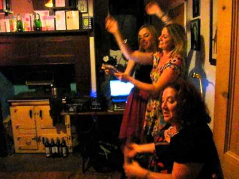 Rhiannon Rap - The Carolines.