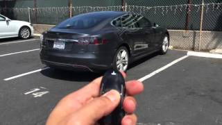 Tesla Model S AutoPilot Demo SUMMON FEATURE
