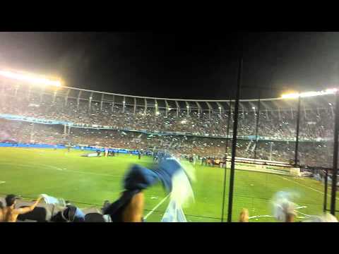"Racing Club de Avellaneda Campeón - Hinchada cantando" Barra: La Guardia Imperial • Club: Racing Club