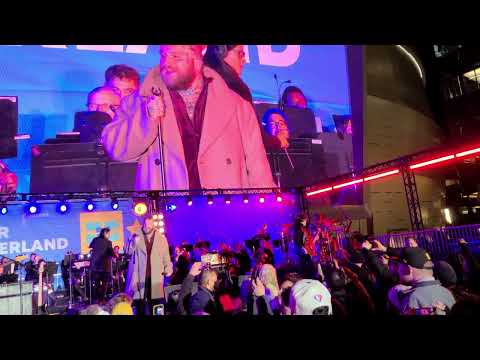 Don't Stop Believing by Teddy Swims & Neal Schon || Chase Center SF Tree Lighting Ceremony 2022