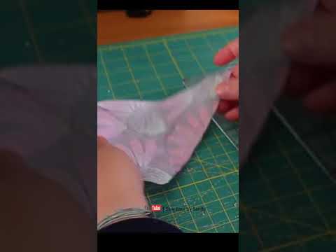 Making a Pinwheel Quilt Block In Under 5 Minutes