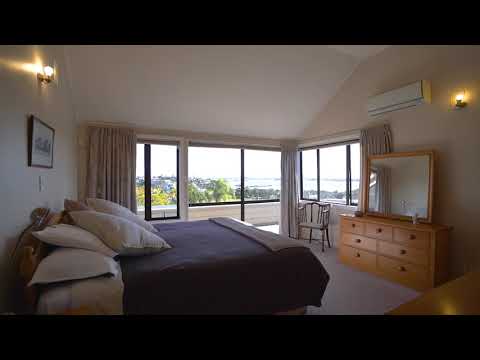 15 Takitimu Street, Orakei - Mike Zelcer