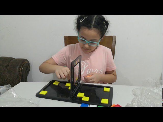 لعبة سباق السرعة مربعات الألوان