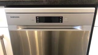 Samsung DW60M5050FS freestanding stainless steel dishwasher. A look around the unit & pros and cons.