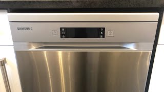 Samsung DW60M5050FS freestanding stainless steel dishwasher. A look around the unit & pros and cons.