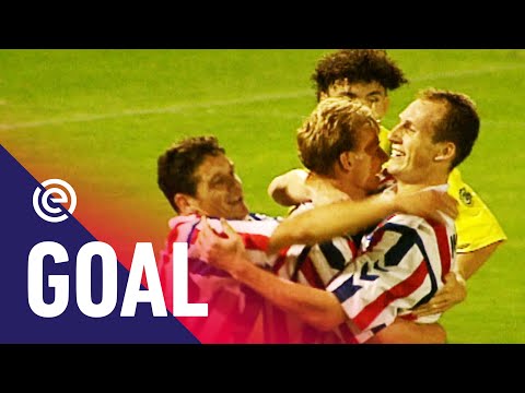 JAAP STAM KNIKT 'M HEERLIJK BINNEN! | Willem II - Fortuna Sittard (09-09-1995) | Goal