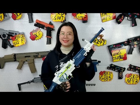 What is the best gift for christmas?Trying the Lehui SAW M249 Nerf Blaster