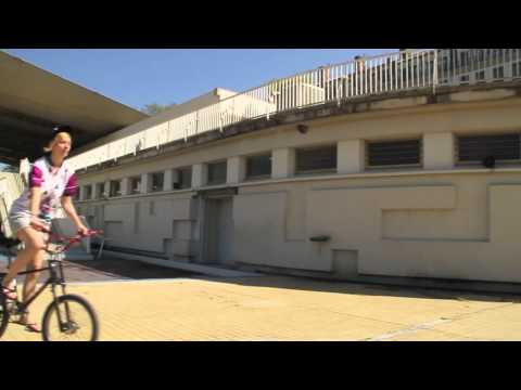 De La Montagne - (We Are Just) Waiting For The Summer (To Come Back)