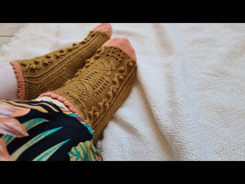Yarnflakes Knitting Podcast 163 – Ankle socks & row gauge