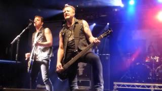 Toseland - Singer in a Band.