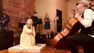 Sasha Lazard&#39;s &quot;Angeli&quot; performed live at Rhythm and Roots