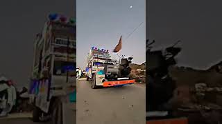 Download lagu Dj गाड़ी कैसे डांस 🕺कर रहा है😯 #lahariya luta a raja dj song #dj #viral #shortsvideo mp3 Download lagu Dj गाड़ी कैसे डांस 🕺कर रहा है😯 #lahariya luta a raja dj song #dj #viral #shortsvideo mp3