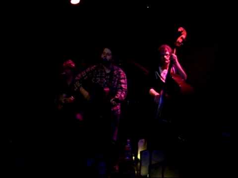 Nate Campany & The Serenade (Luke White, Phil Galitzine, Ben Romans) 