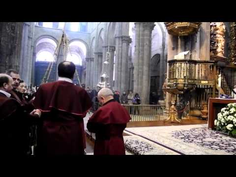 Botafumeiro at Santiago, Spain.MOV