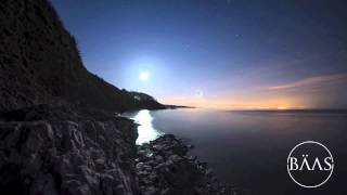 Download lagu Asona - Next To Me mp3