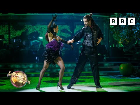George Clarke & Alexis Warr Cha Cha to Apple by Charli XCX ✨ BBC Strictly 2025