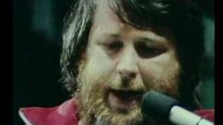 The beach boys - I&#39;m bugged at my ol&#39;man (studio)