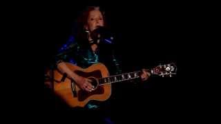 Bonnie Raitt - Million Miles [Bob Dylan] (Live in Copenhagen, July 21st, 2013)