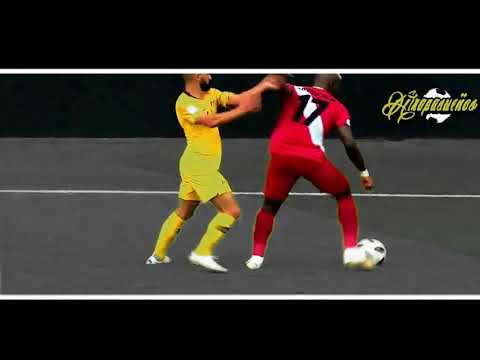 Luis Advincula - skills -Mejores Jugadas - Defensa