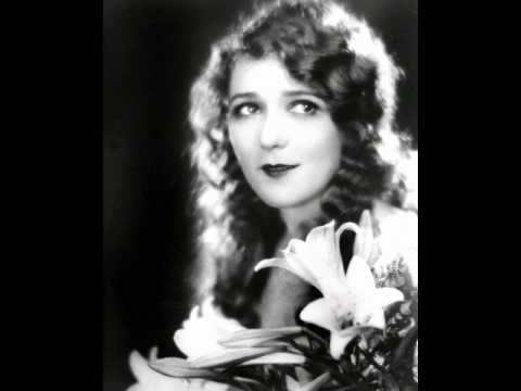 "SA BELLESA"-Elena LEDDA-La Voce Di Sardegna