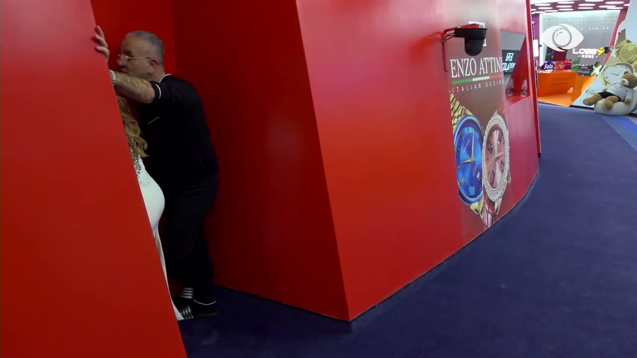 “Turp të ketë Juela që nuk të zgjodhi në zinxhir”/ Rogerti-Juelës: Ishim të lidhur shpirtërisht…