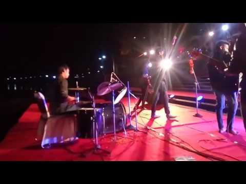 Maddy Mize Sajni live Throwback thz was my last show with my band..Miss you guys.. 