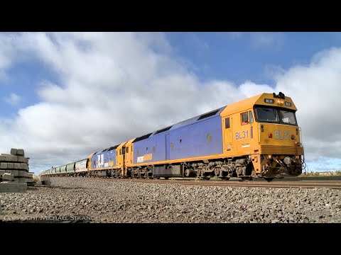7733V Grain Train With BL31 & BL30 (17/7/2021) - PoathTV Australian Railways