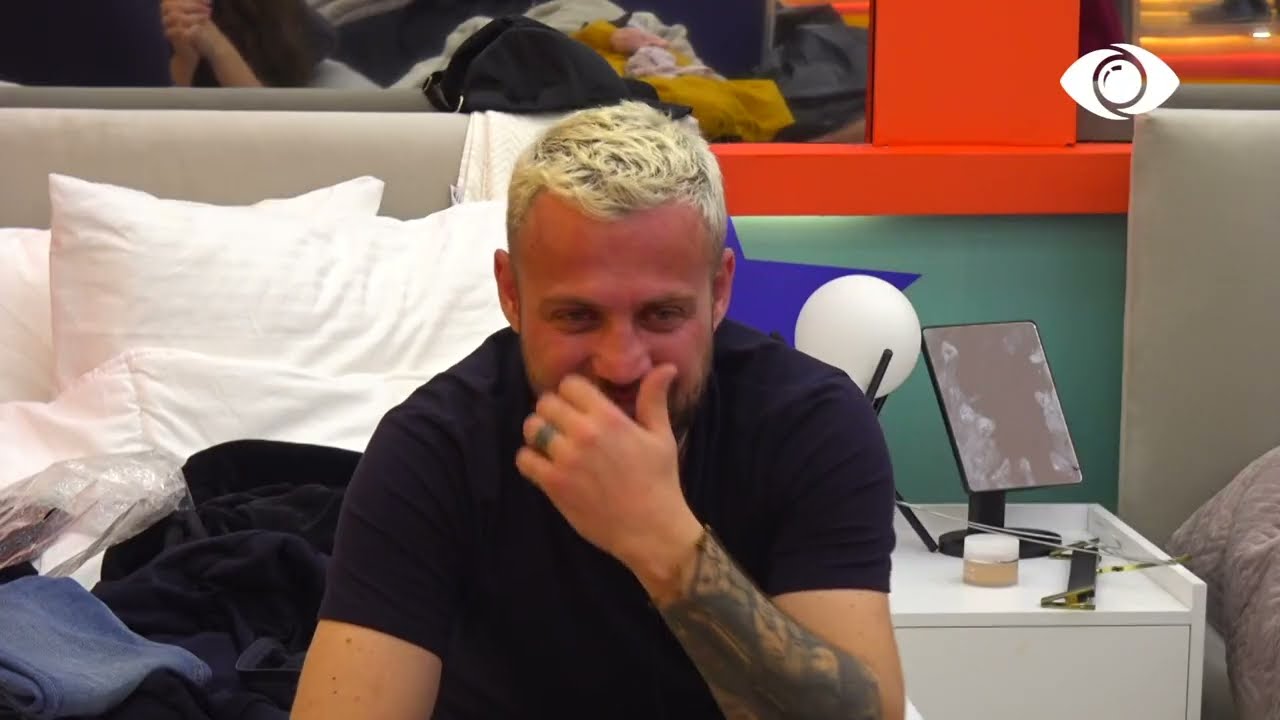 Papa Luizi/ Luizi flet për jetën e tij