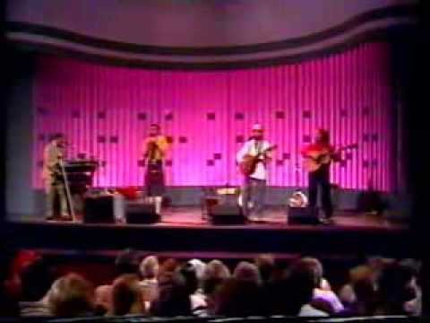 Scottish music : "The Battlefield Band" : "Sauchiehall Street Salsa"