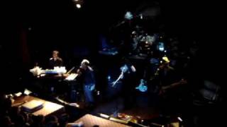 Stars &quot;Going Going Gone&quot;