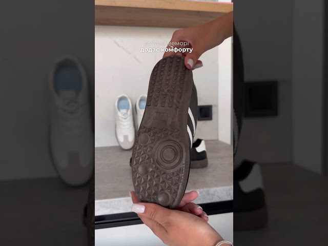 Чоботи жіночі шкіряні байка хутро 592641 Чорний Кеди жіночі 590021 Чорні