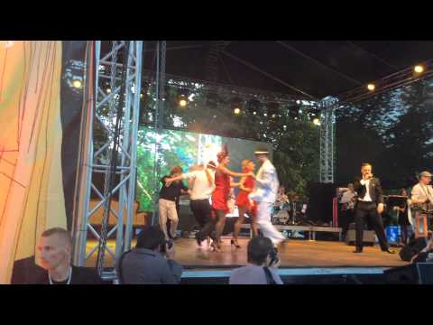 Makabunda & Czesław Mozil - Czy Pani tańczy Rumbę? (Festiwal Retro Częstochowa 2015)