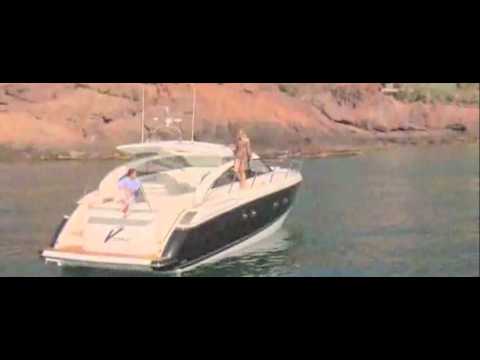PRINCESS V42 - LUXURY YACHT CLUB