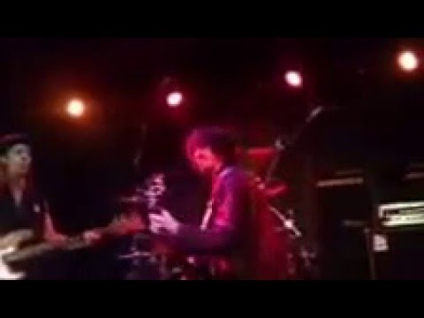 We're Gonna Groove Live @ Vamp'd