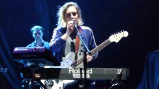 Shura - Just Once (HD) - Royal Albert Hall - 31.03.16