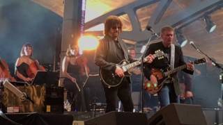 Do Ya    Jeff Lynne&#39;s ELO   Wembley 2017  *LIVE* FRONT ROW  *4K HD*