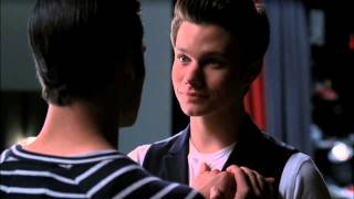 Glee - Klaine auditorium scene