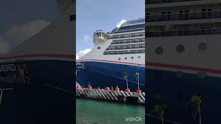 Carnival Legend en Acapulco.