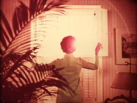 70s TV Ad - Windex "Bring All The Sun In" (16mm)