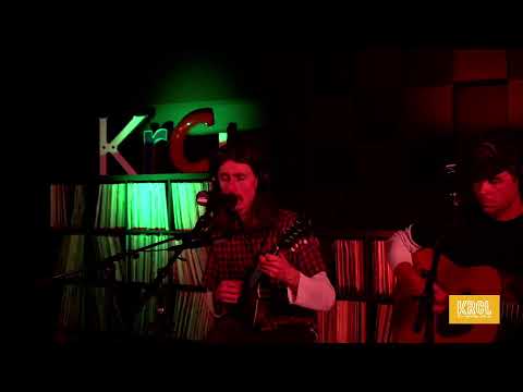 Theoretical Blonde Live on Bluegrass Express