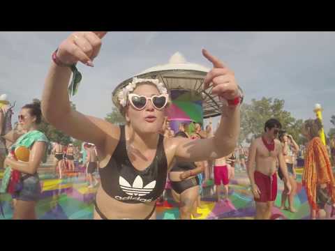 download lagu mp3 mp4 Bonnaroo Music Festival, download lagu Bonnaroo Music Festival gratis, unduh video klip Bonnaroo Music Festival