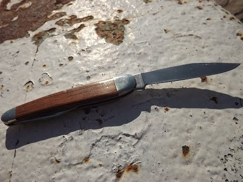 Klein, fein und direkt aus Solingen importiert: ein Klaas Herrenmesser