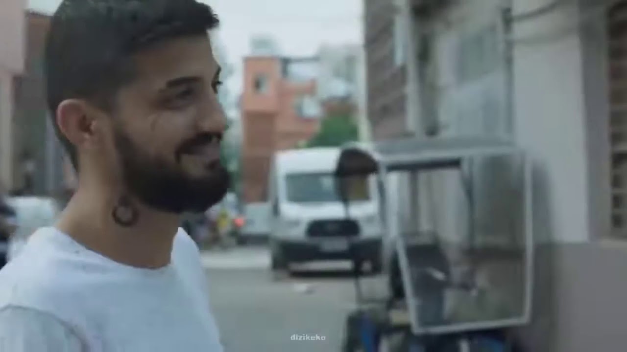 Gökhan abe -Lan bu yol çıkmıyor mu? fragmanı izle
