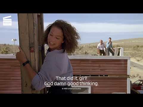 Tremors: Getting the bulldozer HD CLIP