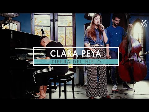 Clara Peya - Tierra del Hielo