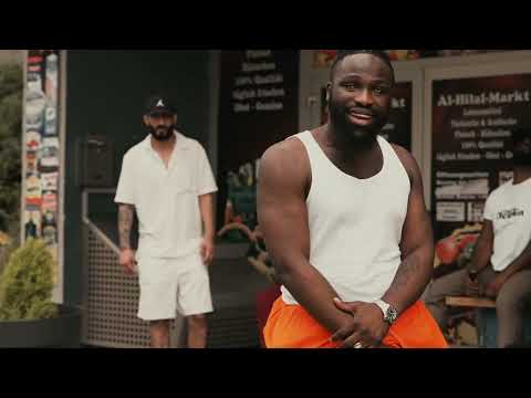 AKONGO X READY GEBOREN (Offizielles Musikvideo)