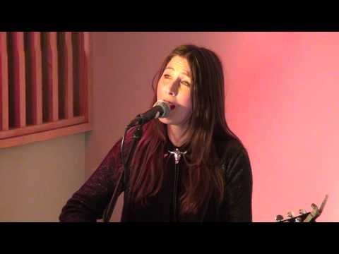 Lotte Mullan@Mike Dillon's House Concert 2013(Fund Raiser)