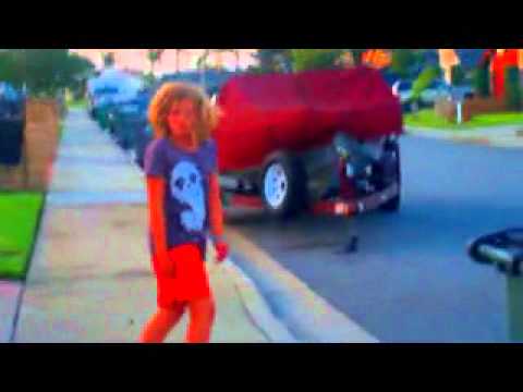 phillip phillips-beggin him singing